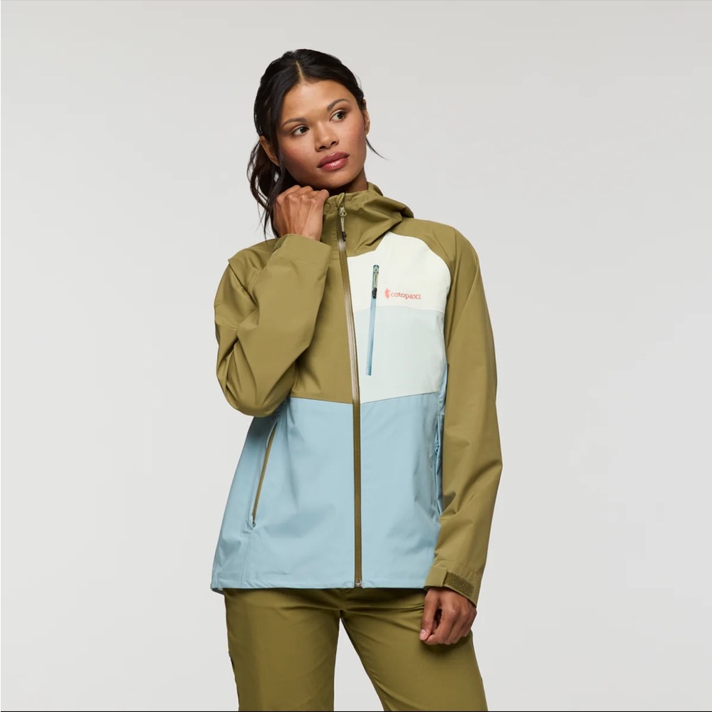 Cotopaxi Green and Blue Ski Snow Jacket Weather-Resistant